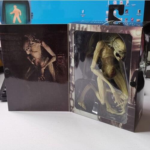 NECA Alien Resurrection Alien Newborn Deluxe 7" Scale Action Figure