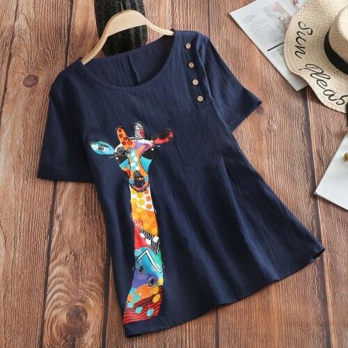 Giraffe Print Women Blouses Summer Kawaii Shirt Casual Short Sleeve Womens Blouse O-Neck Pocket Button Loose Shirt Korean Tops