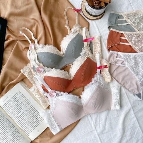 Sexy Lace Beautiful Back Girl Underwear Panty Set Thin Section Comfortable No Steel Ring Bra AB Through Cup New Lingerie Set