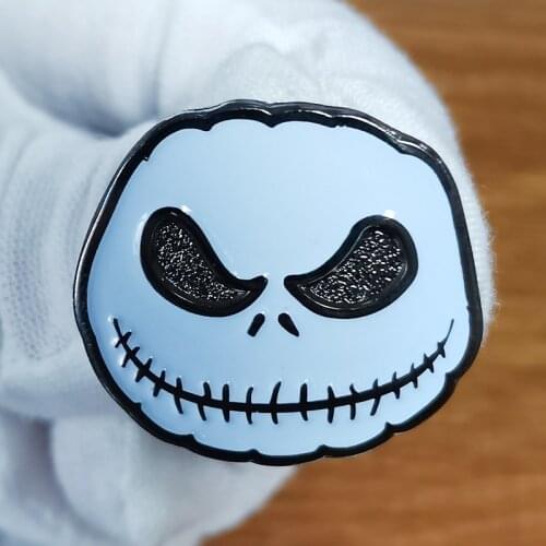 Ghost Skull Enamel Pin Scary the Whole Halloween Night This Year Accessory
