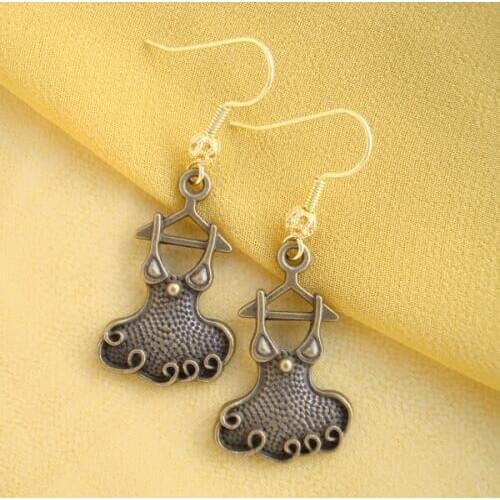 RED SNAKE Great Value! Vintage Retro Style Jewelry Gunmetal hanger - skirt Earrings Cooper Dangle Earring for Women EB0024