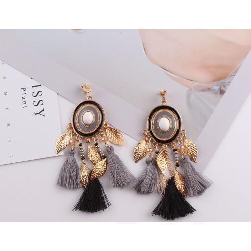 Bohemian Tassel Clip Earrings No Piercing for Women Wedding Party Acrylic Beads Statement Earrings Long Vintage Fringing Jewelry