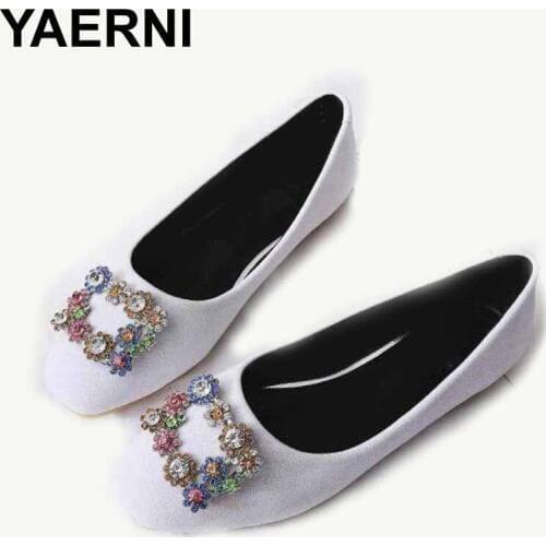 YAERNI Rhinestone Sequins Large Size Women Flat Shoes Ladies Beaded Flash Wedding Shoes Flats Slip-on Loafers Lazy Boat Shoes