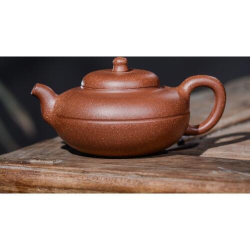 210ml Yixing Purple Clay Teapot Black Tea Puer Tea Kung Fu Tea Set Original Mine Famous Hand-made Line Round Pot Teapot Teaware