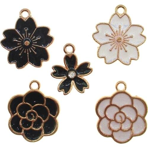 10pcs/lot Cute Flowers Enamel Black and white Cherry Blossoms Rose Flower Charm For DIY Earring Bracelet Jewelry Making New