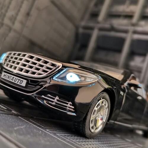 1/32 Simulation Maybach S650 Extended Edition Luxury Car Car Model Alloy Car Model Birthday Gift Toy Boy