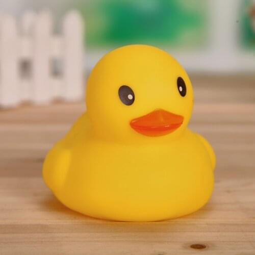 1pcs Yellow Rubber Duck Baby Shower Water BB Bathing Toys for Baby Kids Children Birthday Gift Classic Toy Boys Girls
