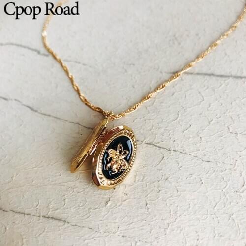 Cpop Trendy Rose Zircon Bee Pineapple Pendant Gold Chain Necklace New Personality Fashion Necklace Jewelry Accessories Girl Gift