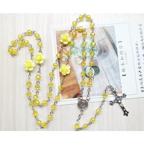 QIGO Yellow Flower Acrylic Beads Cross Catholic Rosary Necklace For Men Women Religious Prayer Jewelry