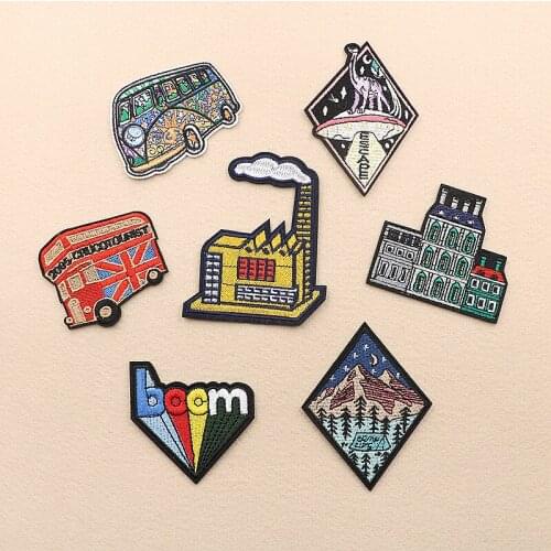 20pcs/lot Vintage IEmbroidery Patch Letter House Vehicle Camp Clothing Decoration Sewing Accessoy Iron Heat Transfer Applique