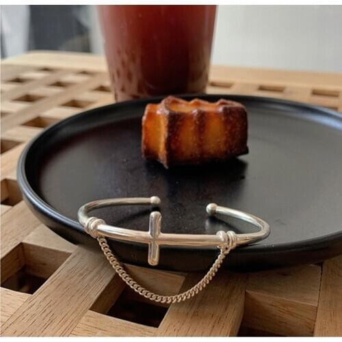 Miuoxion wholesale fashion jewelry cross bracelet for women Classic simple opening personality with chain namour Charm Gift