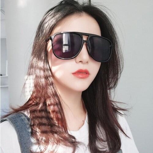 Oversized Pilot Sunglasses for Women Fashion Classic Vintage Driving Men Shade Glasses Famous Brand Designer Decorative Eyewear