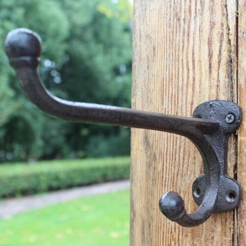 European Vintage Home Garden Decor Heavy Stable Cast Iron Wall Hook With Two Hangers for Coat Hats Flower Pots Hanging Lantern