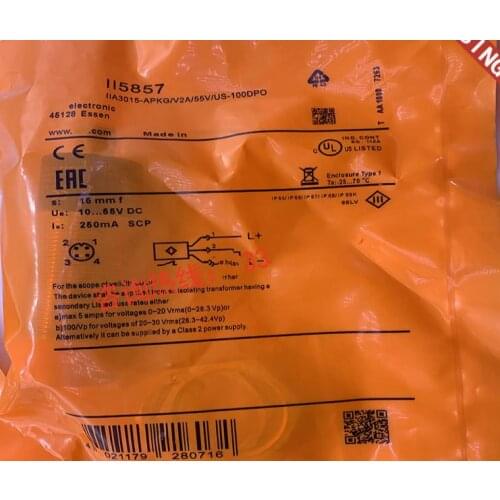 2pcs New High Quality proximity switch II5849 II5850 II5851 II5853 II5854 II5857 II5860