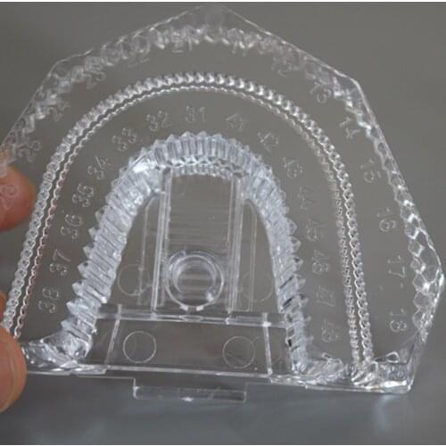 100 Pcs/ lot Disposable Plastic Dental Mold Base Denture Tray Dental Lab Sectioned Base Kit Transparent Clear