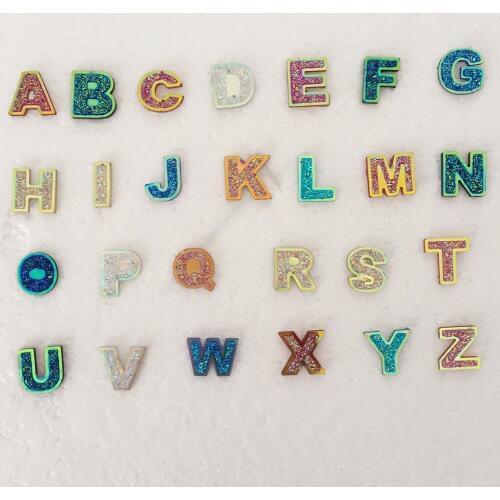 Toiewy Button Letters