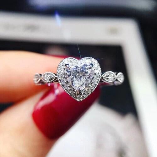 YOUHAOCC European and American Fashion Creative Love Heart Zircon Ring Valentines Day Gift for Ladies Heart-shaped Ring