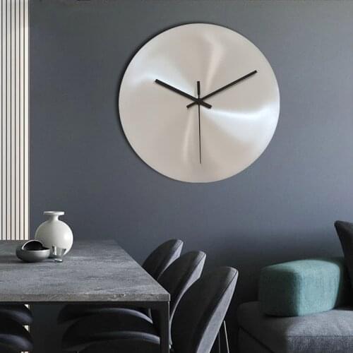 Modern minimalist industrial style silver living room wall clock without number studio decoration clock Nordic clock decoration