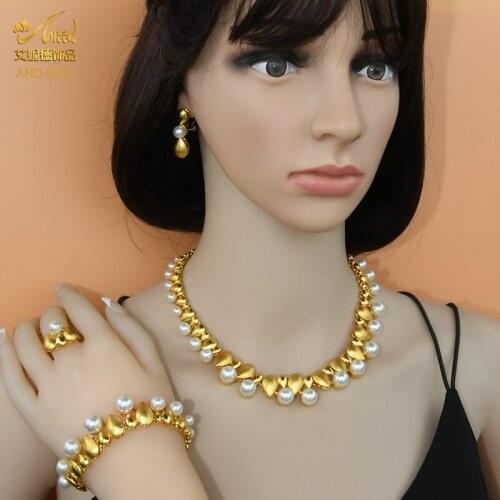 Dubai Gold Plated African Beads Jewelry Set Pearl Choker Nigerian Luxury Wedding Party Gift Necklace Bracelet Ring Earrings Sets