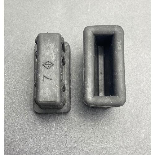 1pc for BMW 3 Series 5 Series 7 Series X1 X3 X4 X5 X6 N55 engine cover rubber pier sleeve