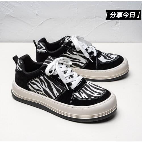 Summer Men Sneakers Low Top Canvas Shoes Ins Korean Running Shoes Casual Versatile Board Shoes Black Men Sport Shoes