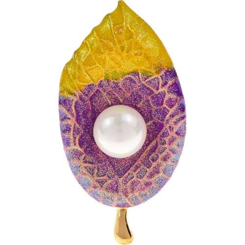 CINDY XIANG New Vintage Enamel Leaf Brooches For Women And Men Pearl Plant Weddings Office Brooch Pins Party Jewelry Accessories