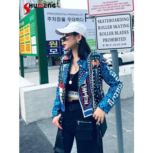 2021 Autumn New Letter Graffiti Printed Rivets Leather Jacket Womens Fashion Slim-Fit Short Leopard Short Coat for Female