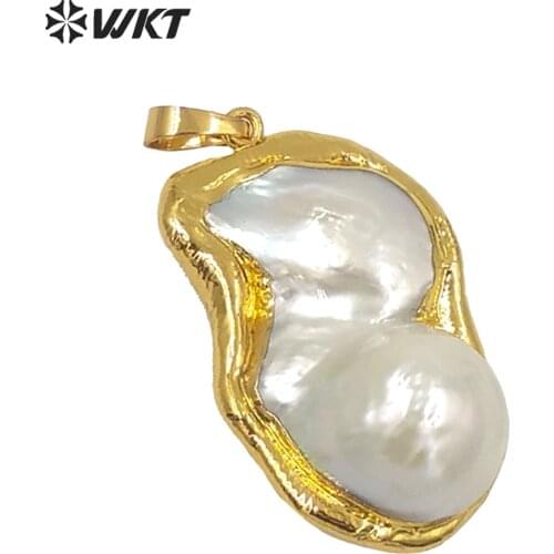 WKT WT-JP103 Trendy Style Natural Quality Freshwater Pearl Pendant Irregular Shape With Gold Trim Decorated Pendant