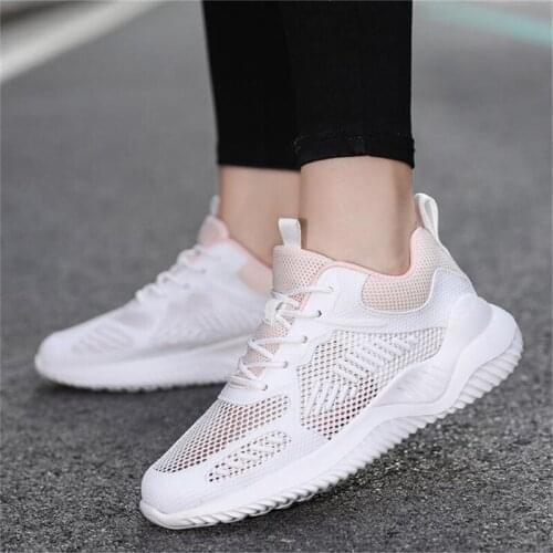 Womens Light Casual Sneakers Designer Breathable Cushion Running Shoes for Women Fashion Trainers Platform Shoes