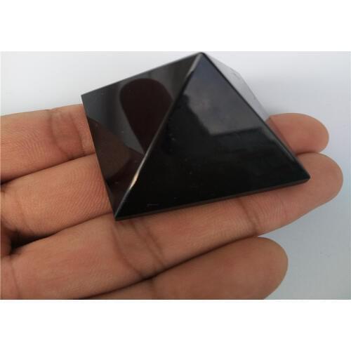 Top quality Natural obsidian nunatak pyramid feng shui decoration apotropaic Healing Pyramid 40mmx40mm