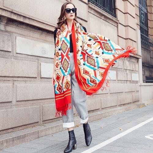 100% Wool Square Head Scarves Women Elegant Lady Carf And Warm Shawl Long Animal Print Stoles Bandana Scarf Hijab Beach Blanket