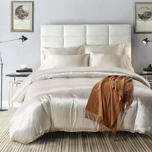 Artificial Silk Duvet Cover Set Silk-like Quilt Cover With Pillowcases Without Filler Polyester Beddings Twin Queen King