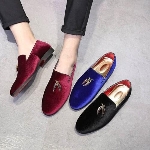 Mens Loafers Shoes Fashion Suede Leather Metal Pendant Mens Casual Moccasins Shoes Party Slip-On Driving Flats Man Sizes 37-48