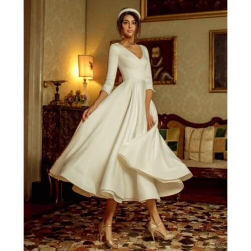 A-Line Long Sleeve Satin Wedding Dresses with Pockets V-Neck Zipper Back Vestidos de Novia Abendkleider Bridal Gowns for Women