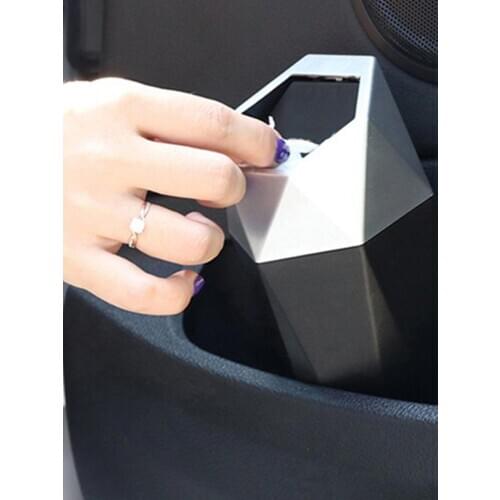 Car Accessories Auto Products Car Trash Can Portable Plastic Diamond Dustbin With Lid Leak-proof Auto Trash Bin Mini Garbage