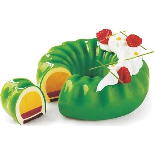 White Garland Flower Shaped Silicone Mousse Mold French Dessert Baking Mold DIY Creative Chiffon Cake Jelly Mold 19.5*5.5cm