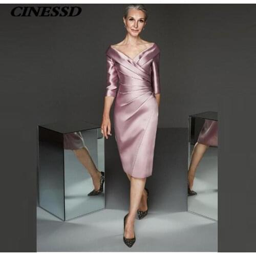 2021 Simple Modern Sheath Lilac Satin Plunge V Neckline Mother Dress Knee Length Mother of the Groom Gowns Three Quarter Sleeve
