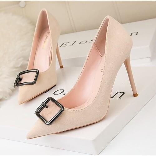 2021 HOT Elegant Metal Buckle Show Thin Womens Sandals Solid Pointed Toe Fashion Brand High Heels Women Shoes Zapatos Mujer