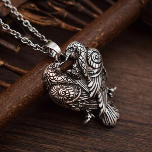 Odins Ravens Necklace Huginn And Muninn Odin Raven Viking Pendant Necklaces Jewelry 12PCS/LOTS 2019 NEW