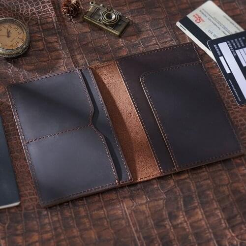 2021 New Arrival Cowhide Handmade Passport Holder Wallet ID Credit Card Holder Retro Boarding Card ID Passport Protective Cover