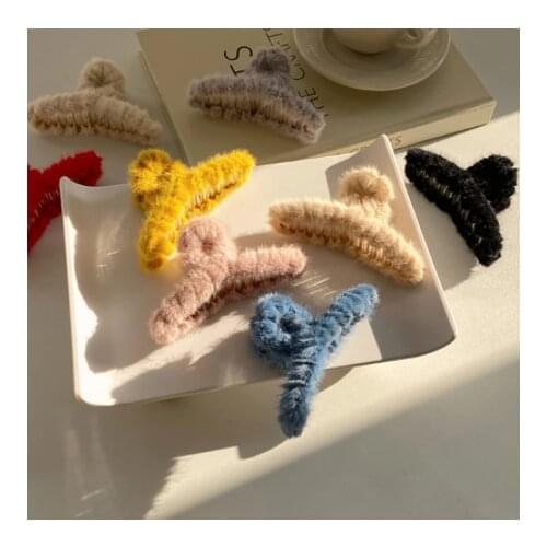 Women girls Plush Hair Claw clips Headwear hair bands clip accesorios para el cabello Hairpins Barrettes girls Hair accesories