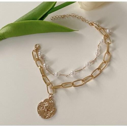 Bohemian Pearl Bracelets For Women Vintage Layered Hand Chain Bracelets On the Hand Jewelry Gifts 2021 Trendy Fashion Bracelet