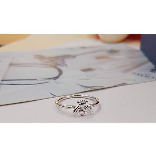 1pc Minimalist Copper Small Bee Finger Rings Hammered Band Filled Stacking Rings Wedding Anniversary Jewelry