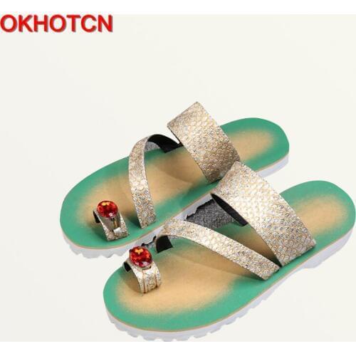 New Crystal Men Summer Sandals Patent Leather Dual-Use Beach Shoes Casual Cool Print MenS Slippers OKHOTCN 2018 Gold Silver
