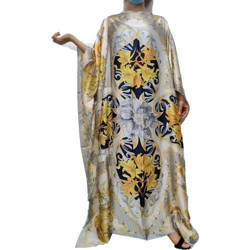 2021 Summer Popular мусульманская мода Floral Smooth Silk Boho Clothing Batwing Sleeve Kuwait Bohemian Lady kaftan long dress