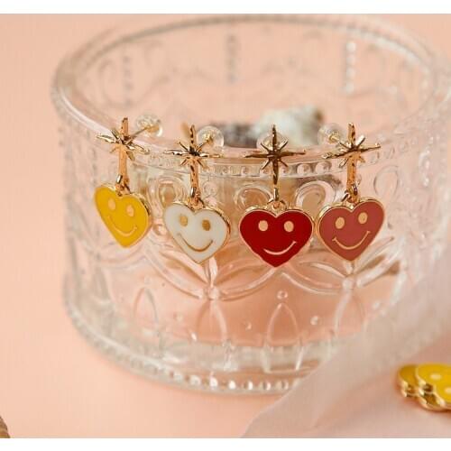 Cute Weird Girls Lovely Smiley Face Drop Oil Pendant DIY Handmade Ornament Accessories Homemade Ear Stud Material Package 4pcs