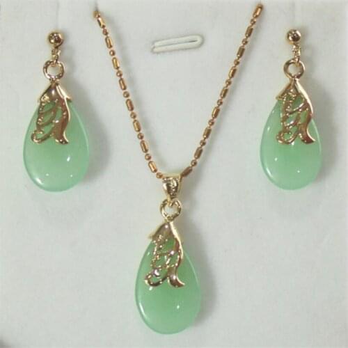 Simple and fashionable womens gold plated Dongling stone Water Drop Pendant + Earring Set