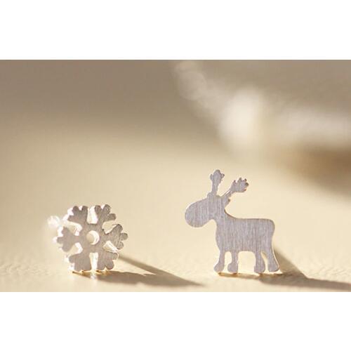 RONGQING 2018 New Jewelry 1Pair/lot Animal studs Snowflake Christmas gift silver Auricular needling Earring earrings for women