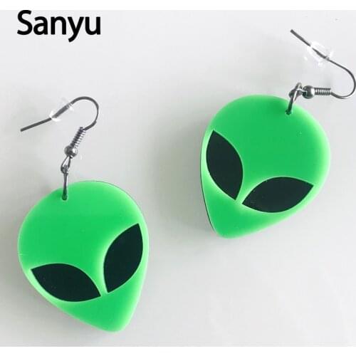 Fashion Creative New Design Green Alien Acrylic Drop Earrings Cool Punk Exaggerated Saucer Man Dangle Earrings Trendy Jewelry