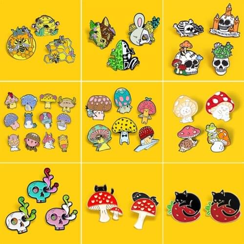 Cute Cat Skull Mushroom Enamel Pin Cat Froggy Rabbit Bee Skeleton Flower plant Animal Brooches Lapel Jewelry for Kids Wholesale